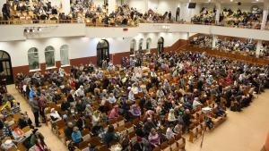 В "Благодати" прошло служение благодарения за прожитый 2014 год (фото)